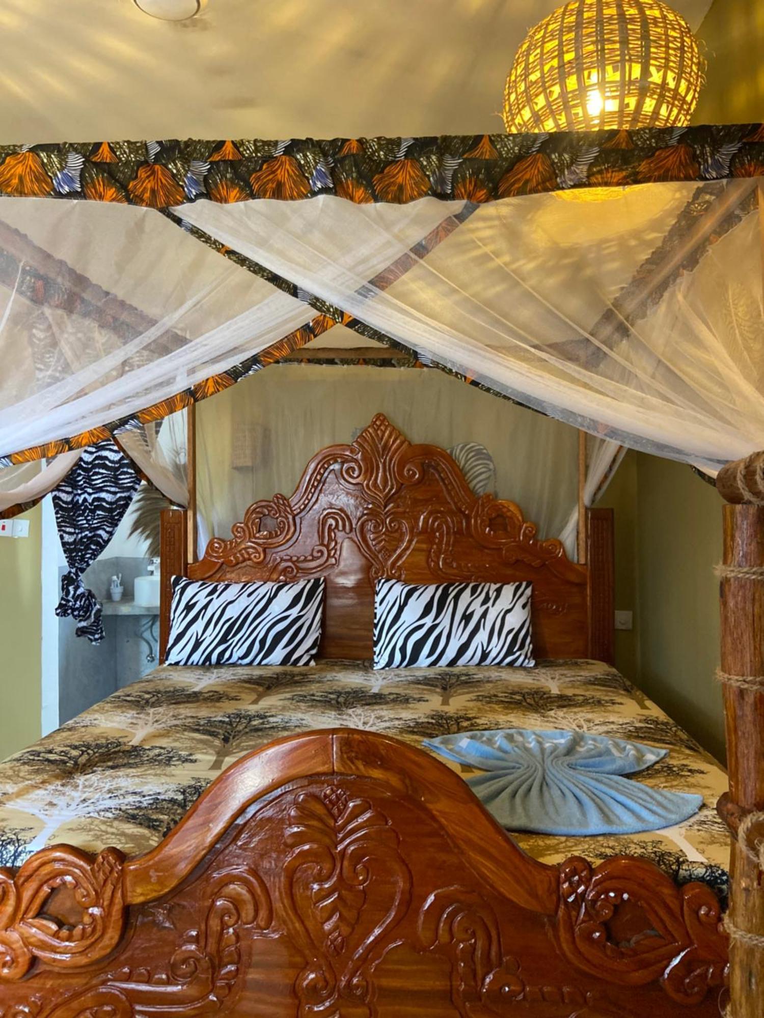 Bougainvillea Zanzibar Bed & Breakfast Nungwi